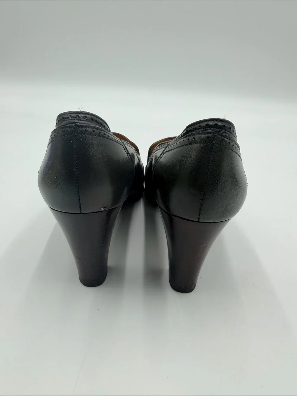Bally of Switzerland Vintage Horsebit Leather Pumps Women’s Size 5